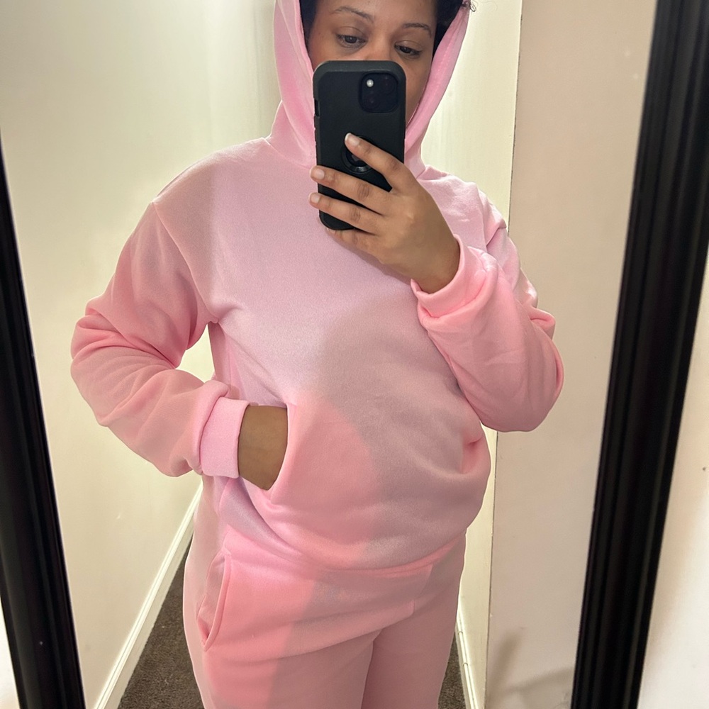 Pink Women's Hoodie and Sweatpants Set